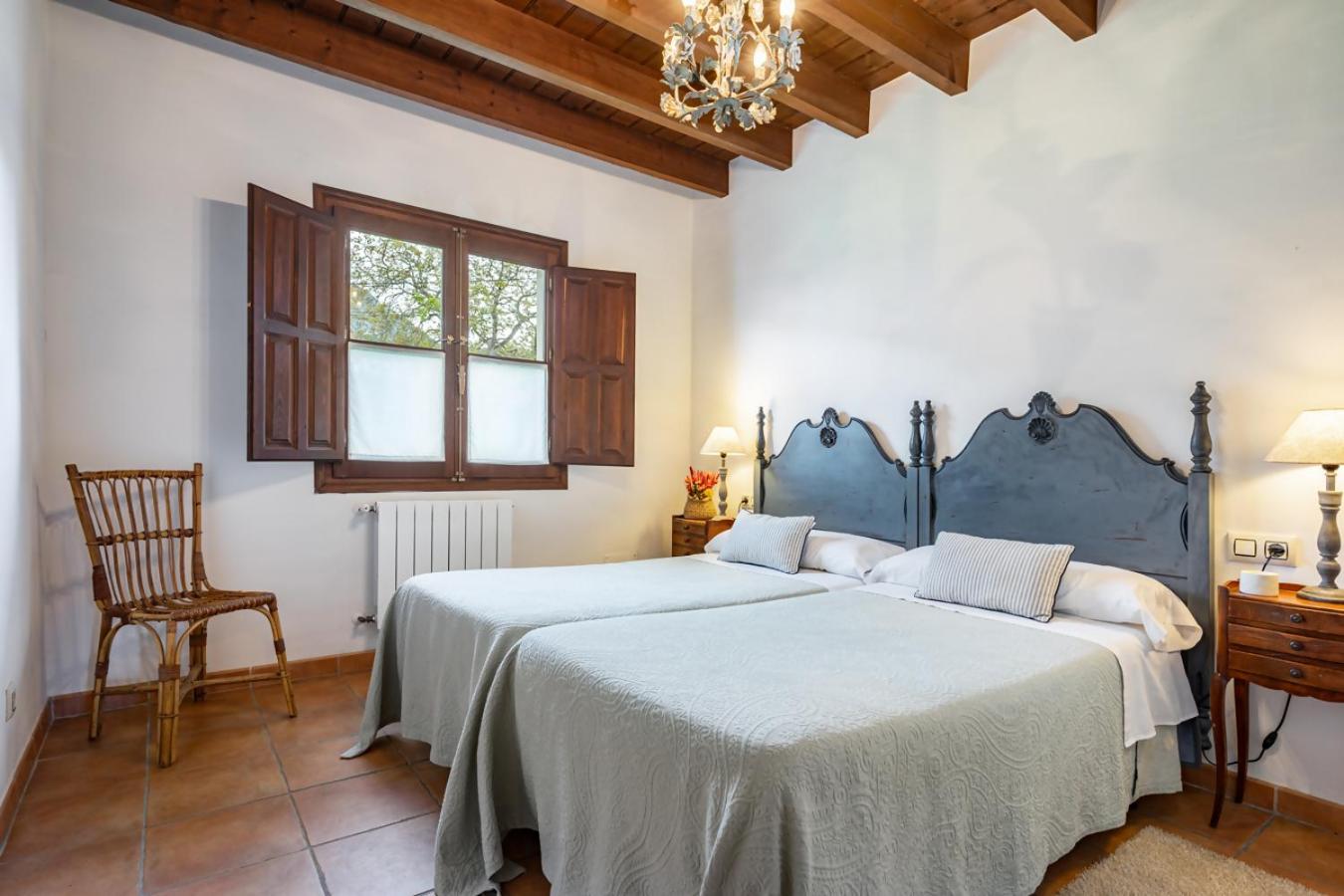 Апартаменти Entrenueces Appto2 Camango Екстер'єр фото